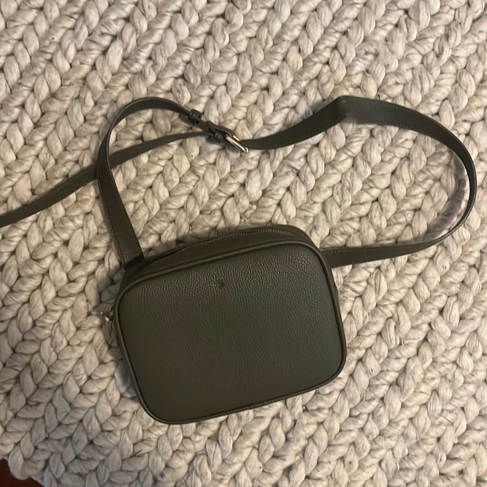 Ela Handbags - Belt Bag Green
